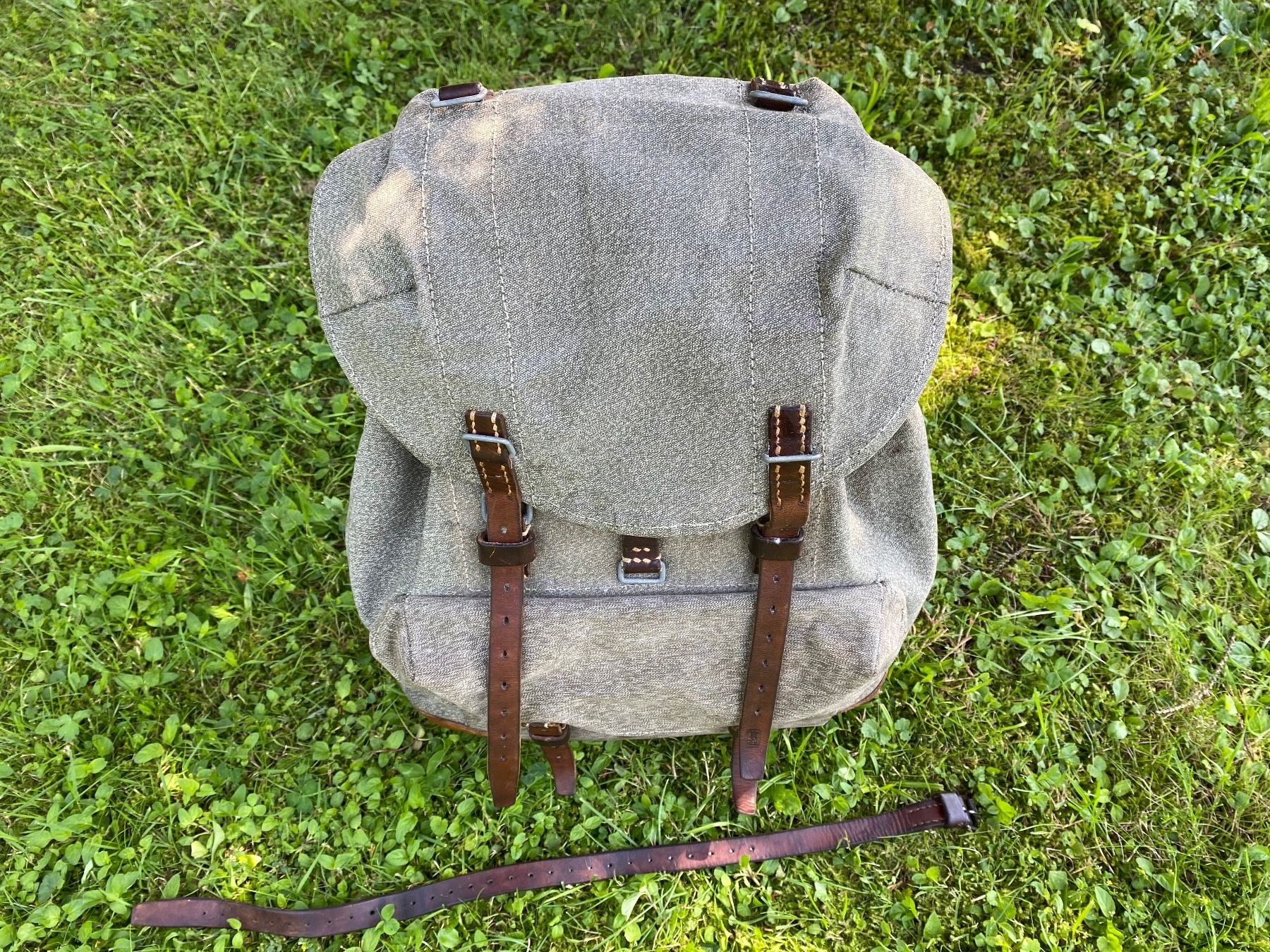 Schweizer Armee Rucksäcke: schöner Schweizer Militär Rucksack – Gebraucht aus Feldbach von Fea1 4