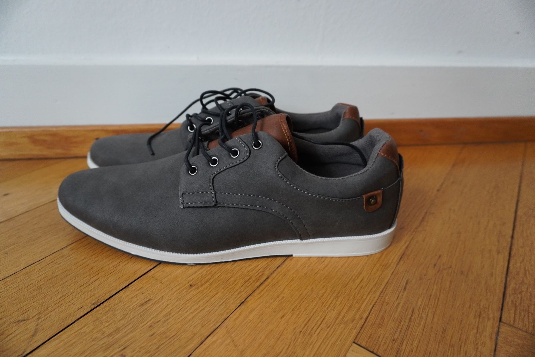 Scarpe da uomo: Pier One eleganter Turnschuh Gr.44 – Nuovo e nell'imballaggio originale da Basel venduto da LKa_8gw5 2