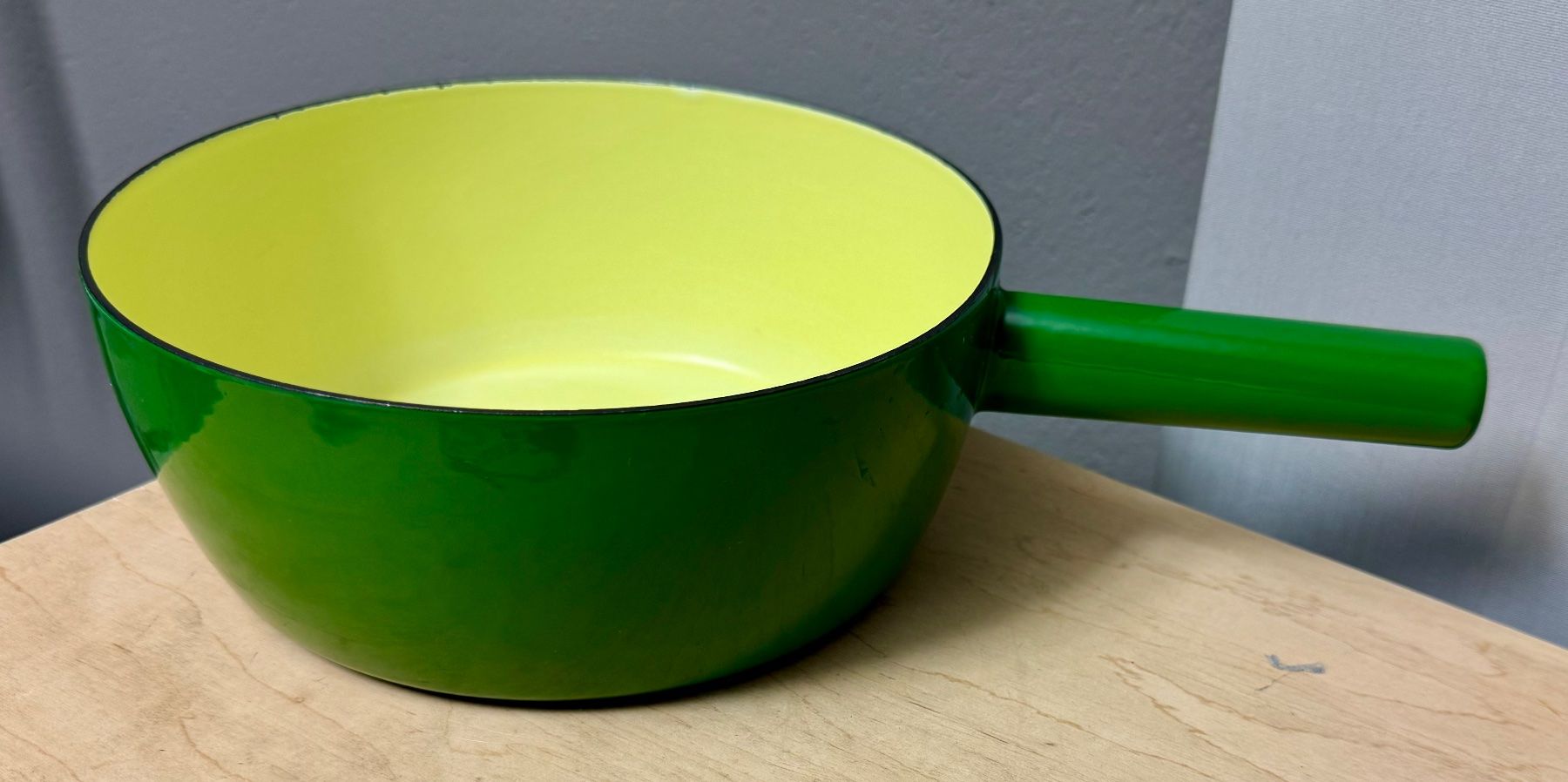 Padelle: Altes Fondue Caquelon 20 cm Durchmesser – Usato da Rothrist venduto da Luckywinner
