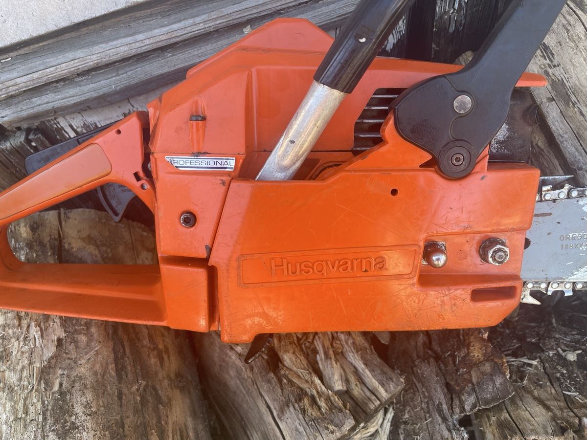 Husqvarna Seghe: Husqvarna 254 Motorsäge – Usato da Bern venduto da SVTools 4