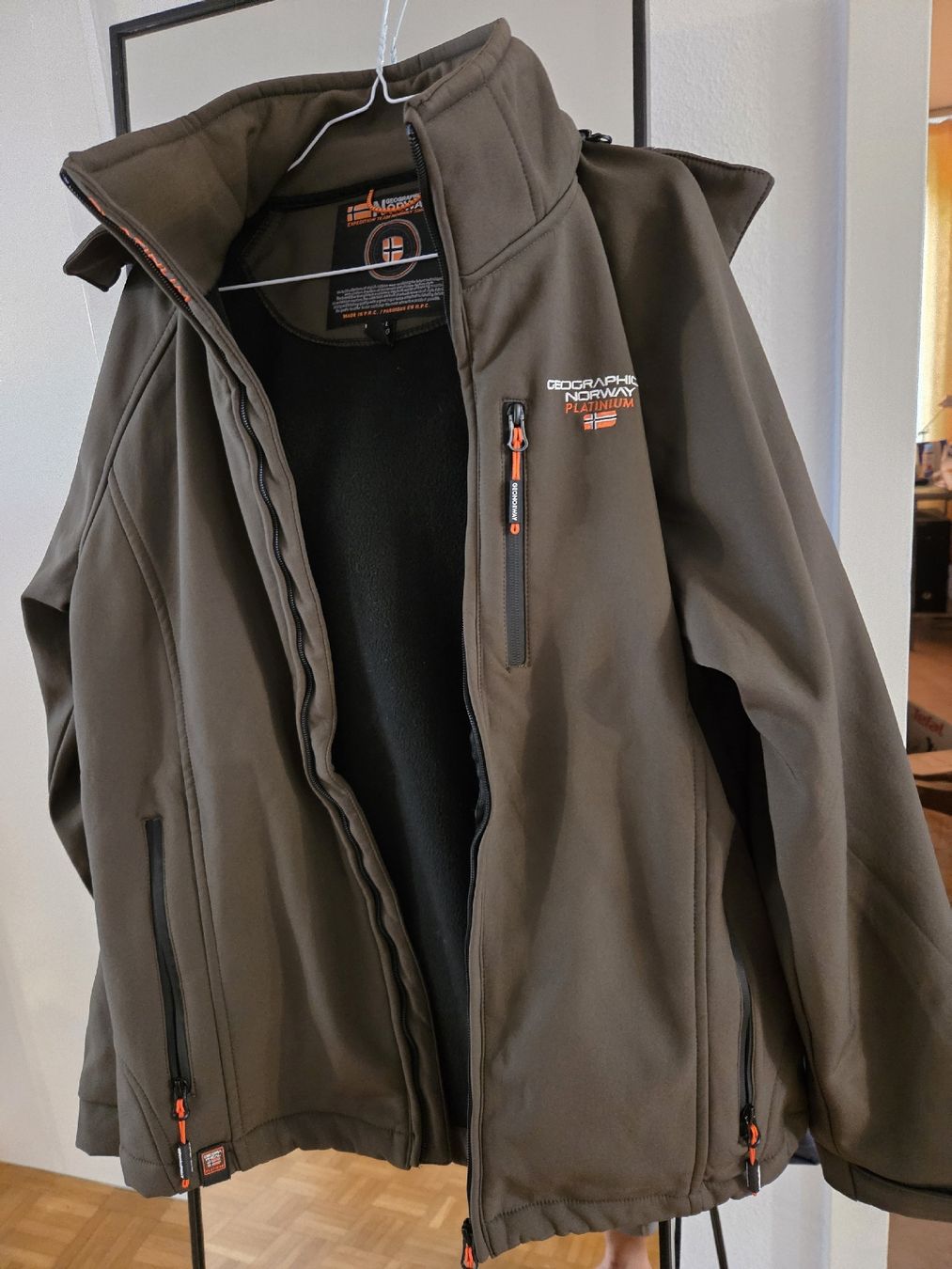 Vestes: Gepgraphical Norway Softshell Jacke Gr. L – D'occasion à Aarau par crissta 2