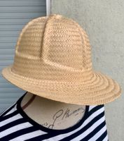 Superbe chapeau de paille style casquette coloniale moulures