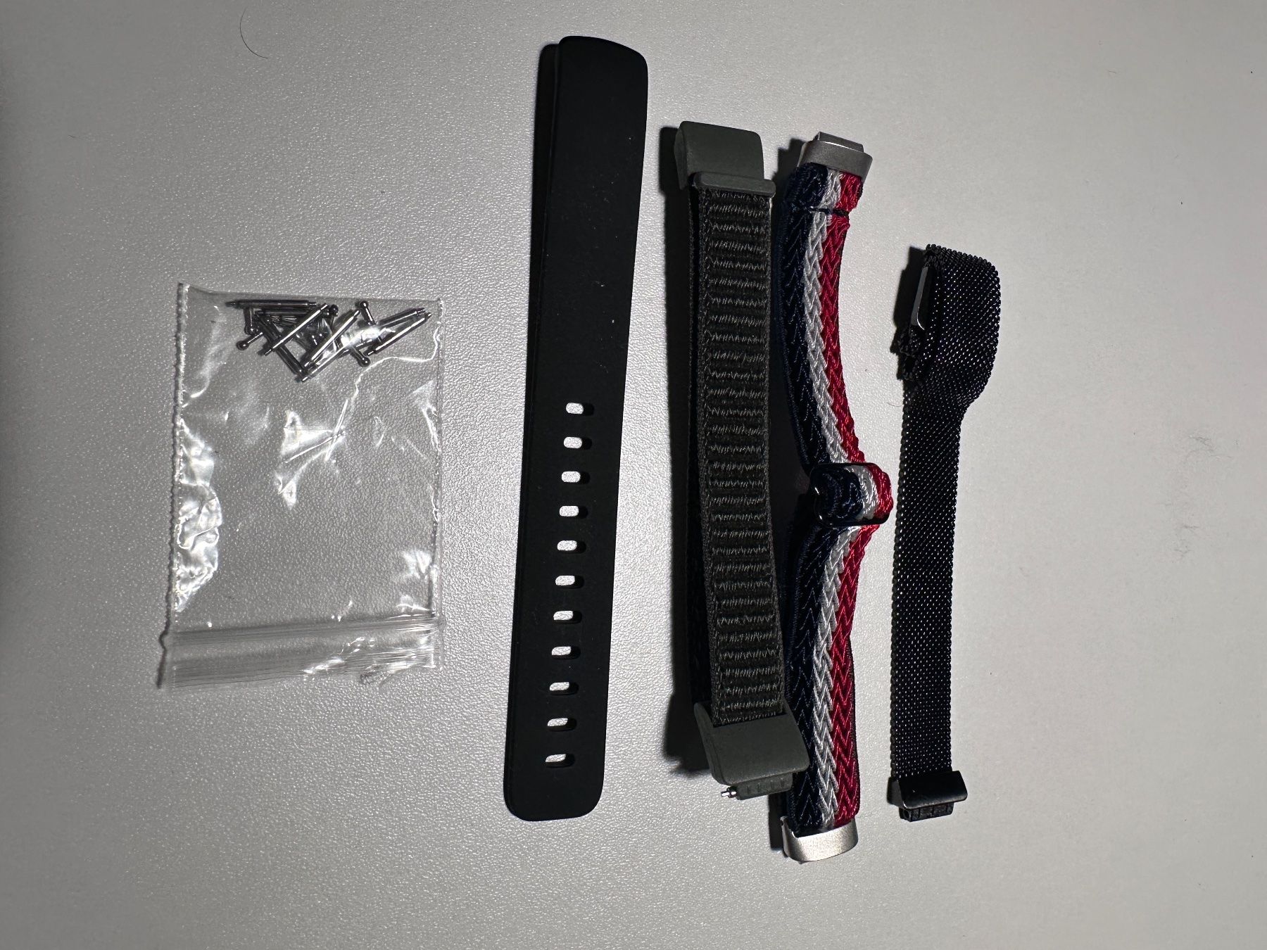 Fitbit Smartwatch: Google Fitbit Inspire 3 inkl. 2 Ladekabel + Ersatzarmbänder – Usato da Nürensdorf venduto da Mportmann 3