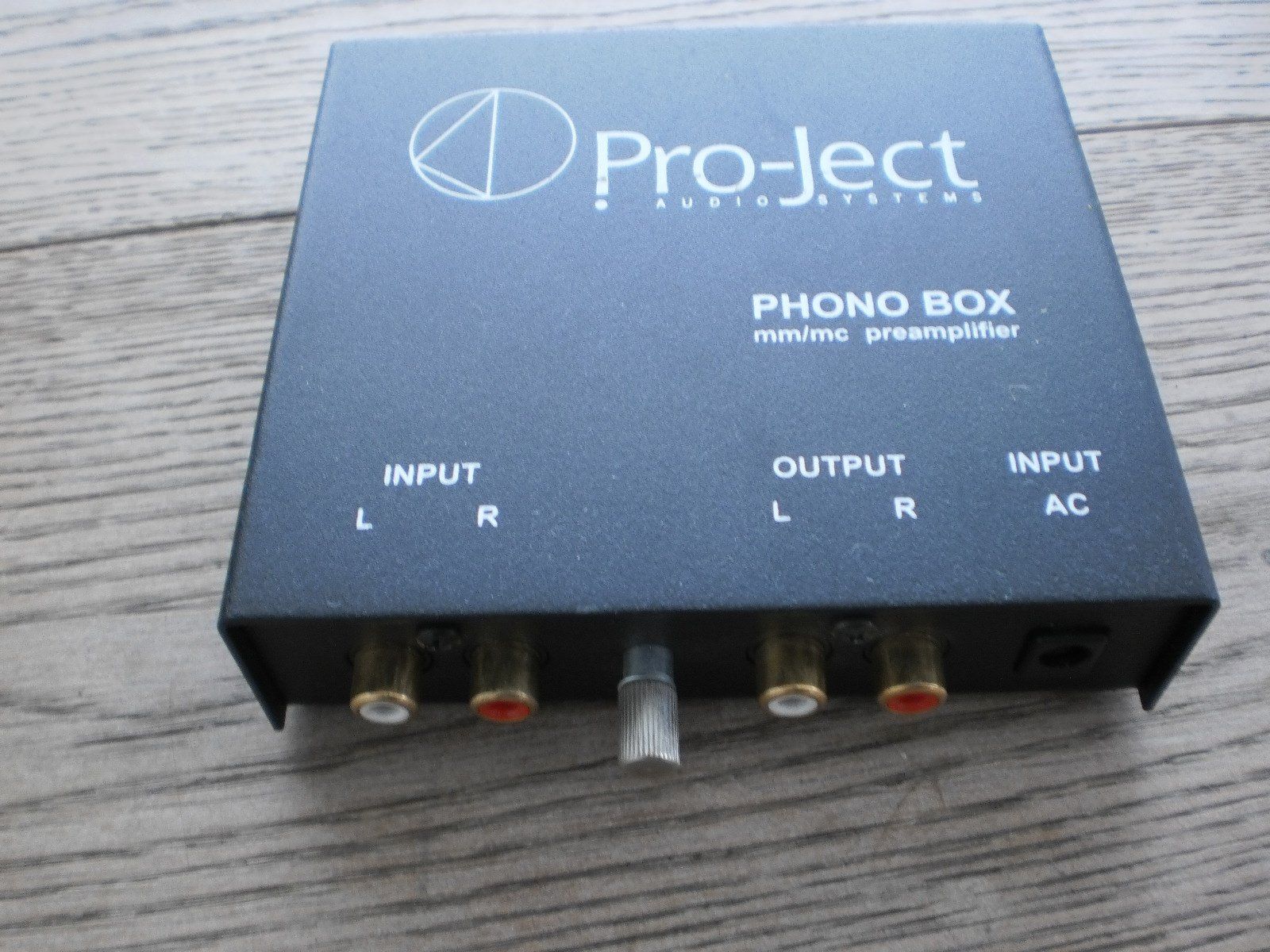 Pro-ject Amplificatori: Phono Vorverstärker Pro-Ject – Usato da Gonten venduto da Bollyalb 2