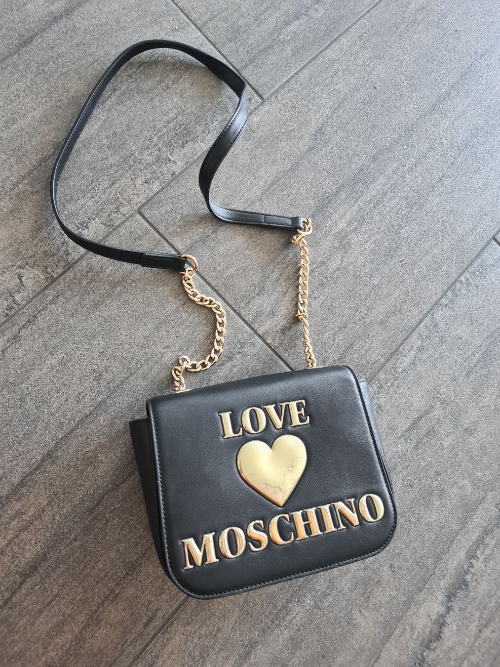 Moschino Taschen für Damen: Love Moschino Umhängetasche – Gebraucht aus Friltschen von Thurgau11 4