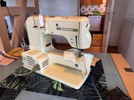 Bernina 530-2 Nähmaschine, Top Zustand, mit Zubehör
