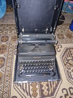 Hermes 2000 Schreibmaschine