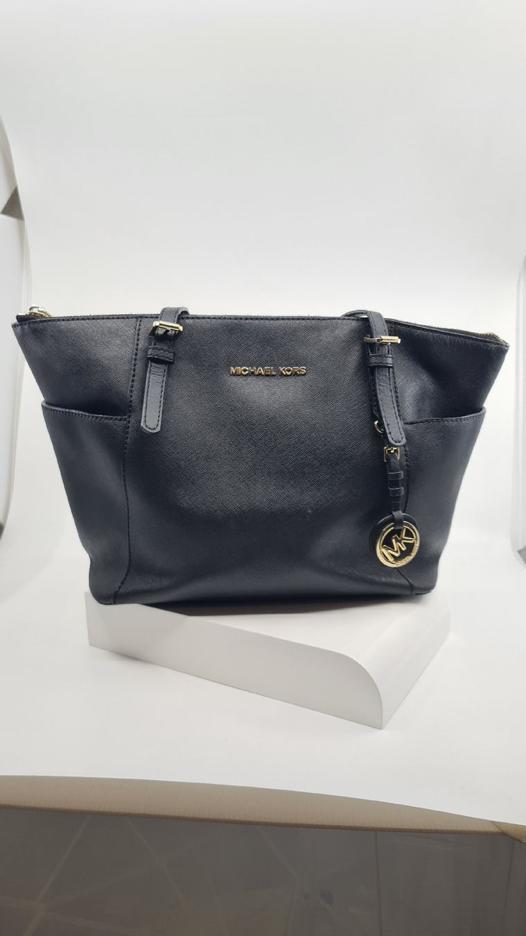 Michael Kors Borse da donna: Michael Kors Shopper Tasche Schwarz – Usato da Bremgarten AG venduto da SouthFlorida