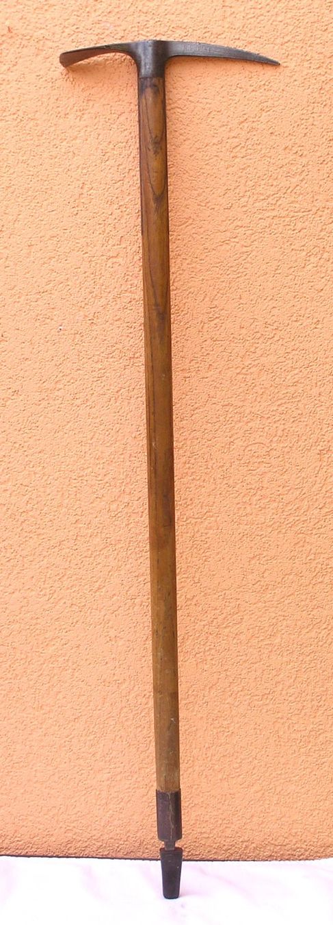 Matériel de grimpe: ALFRED BHEND GRINDELWALD HISTORISCHER EISPICKEL PIOLET – D'occasion à Grenchen par Antique-hunter