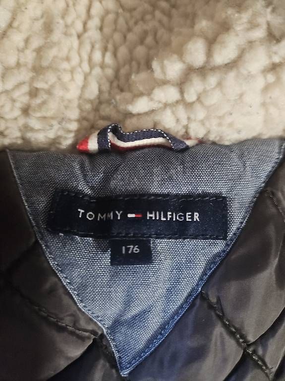 Vestes: Winterjack Tommy Hilfiger – D'occasion à Füllinsdorf par orazio23 1