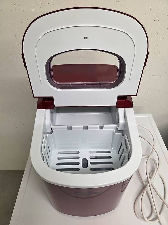 Weber Elettrodomestici da cucina: Weber Eiswürfelmaschine EW12R – Usato da Volketswil venduto da AP79 1