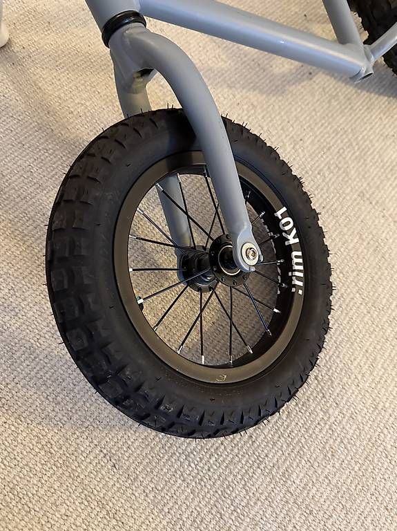 Velos: Laufrad / Pushbike 12" CAKE Tripp selten NEU! – Gebraucht aus Zürich von Zupin1 2