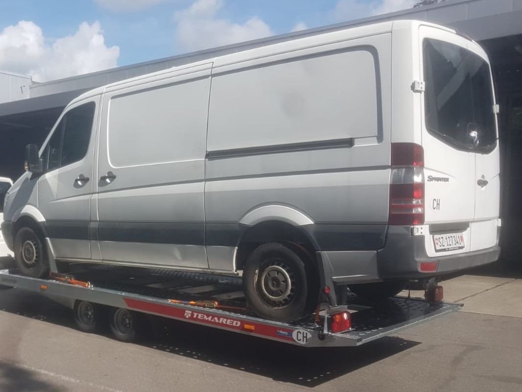 Mercedes-Benz Veicoli commerciali: Merzedes Bus 316 CDI – Usato da Arth venduto da Heiz
