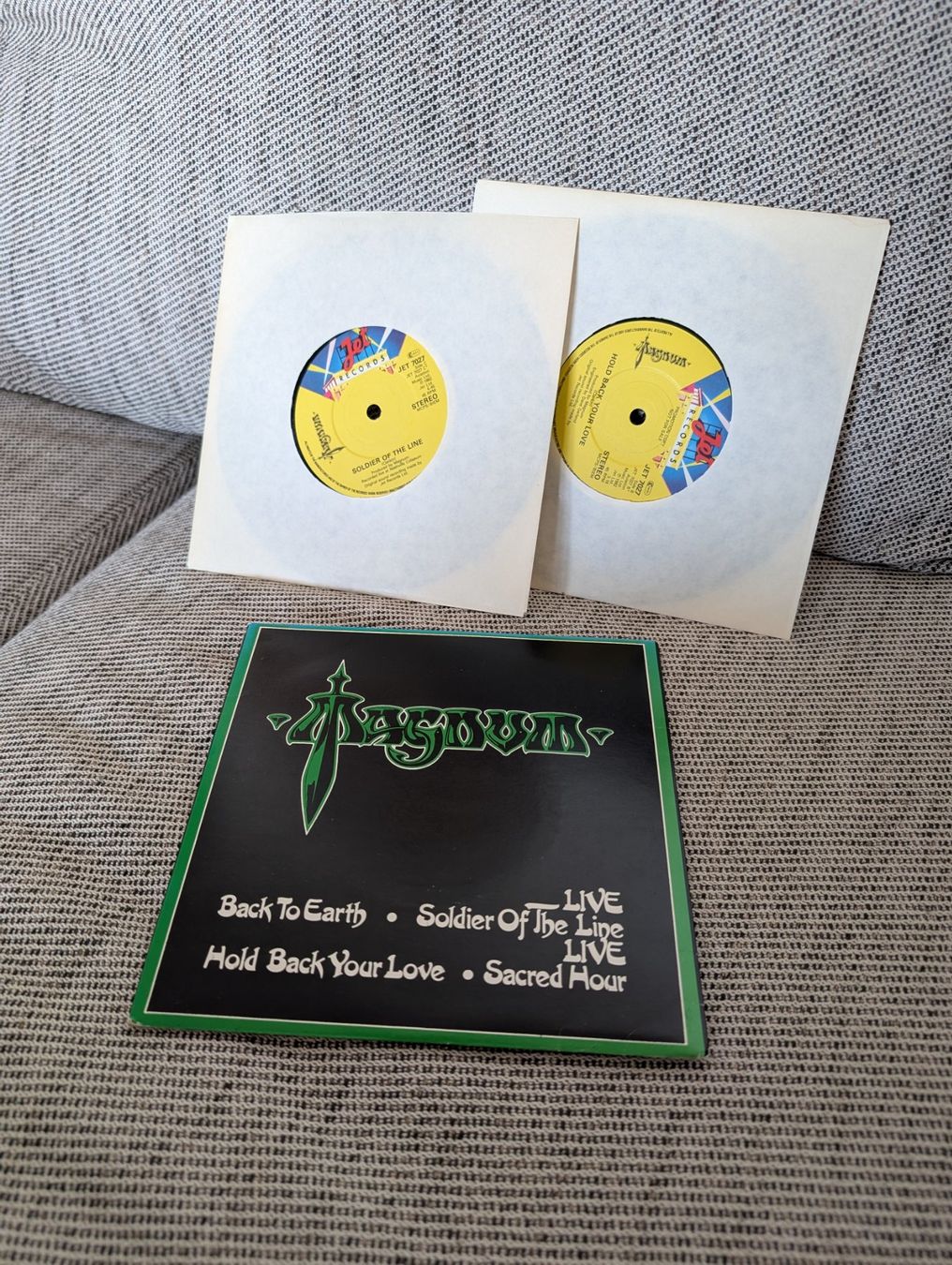 Schallplatten: Magnum - Back to Earth (Doppel-Single) – Gebraucht aus Affoltern am Albis von