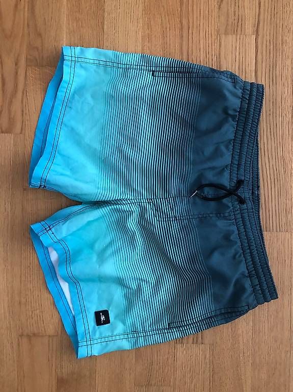 Costumi da bagno: badeshorts Grösse S – Usato da Münchenstein venduto da jul_r2nh