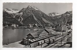 AROSA Bahnhof mit Bahn