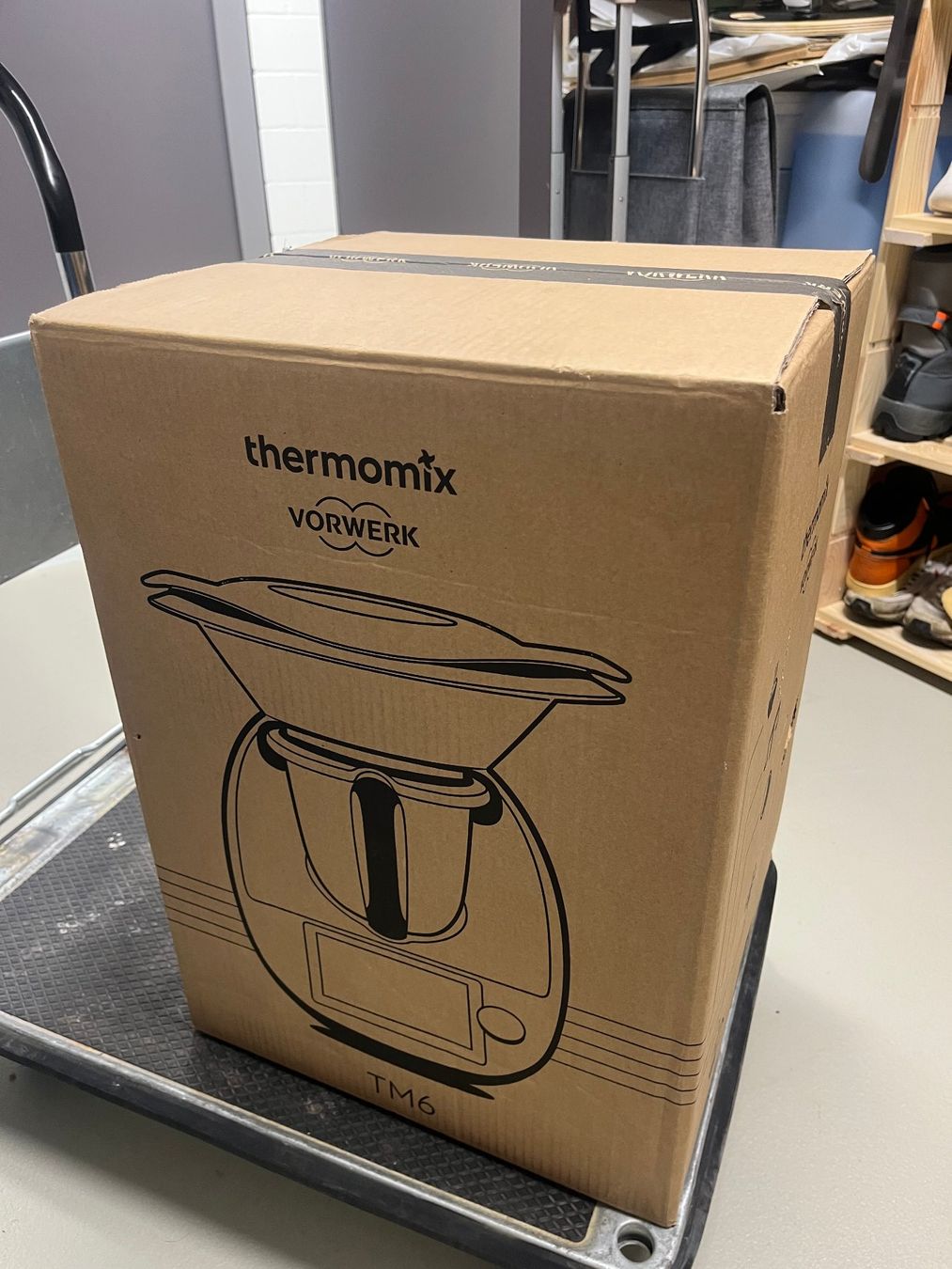 Appareils de cuisine: Thermomix TM6 - ungebraucht – Neuf avec emballage d'origine à Zürich par Tinabal