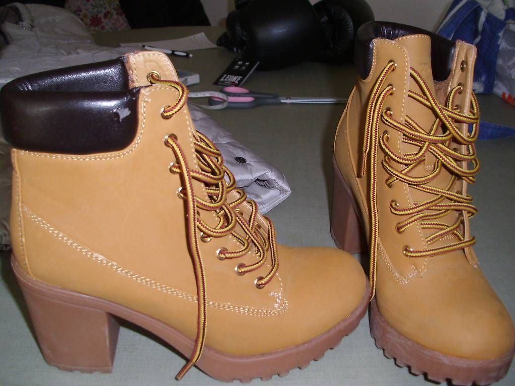 Scarpe da donna: Damen Schuh Grösse 36 – Usato da Gümligen venduto da Marianne2 3