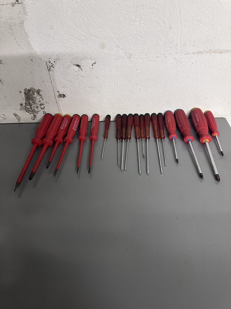 PB Swiss Tools Alle Werkzeuge: Dieverse Schraubenzieher 19 Stück – Gebraucht aus Uerkheim von Crank99