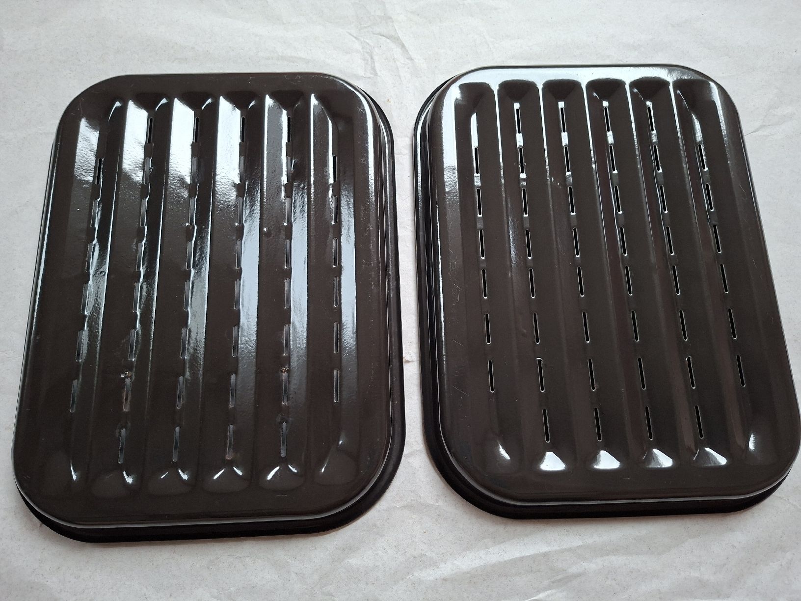 Migros Piatti di portata: 2er Set Grillschalen Metall – Usato da Klingnau venduto da vollmond36 3