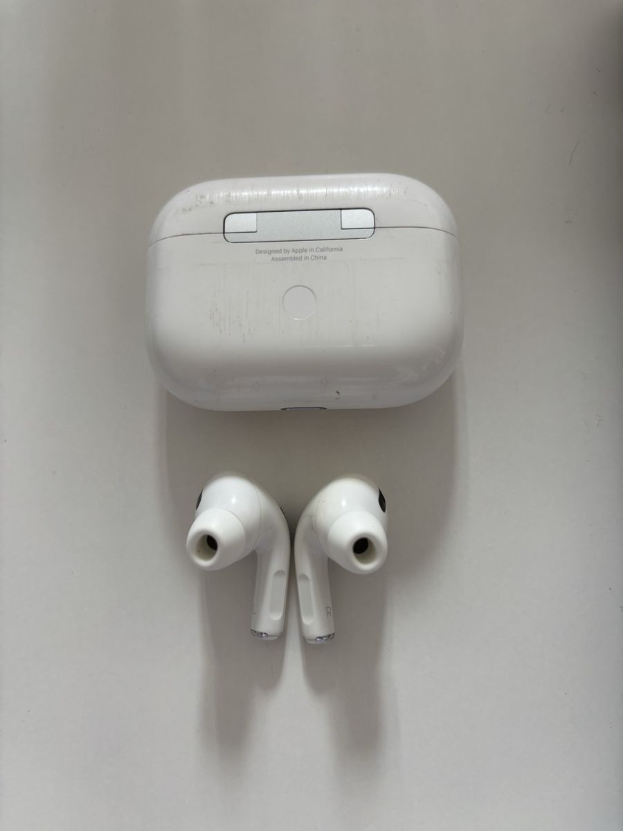 Cuffie: AirPods pro 1 – Usato da La Chaux-de-Fonds venduto da DANIELA19961996 2