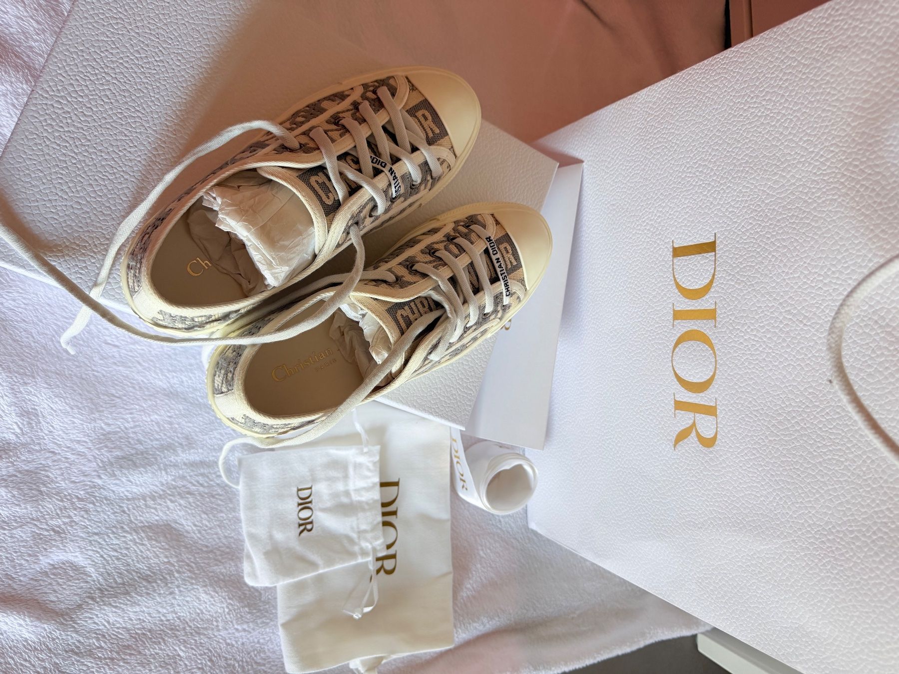 Dior Damenschuhe: Dior Sneakers shoes – Neu (gemäss Beschreibung) aus Würenlos von lyn_7djj 5