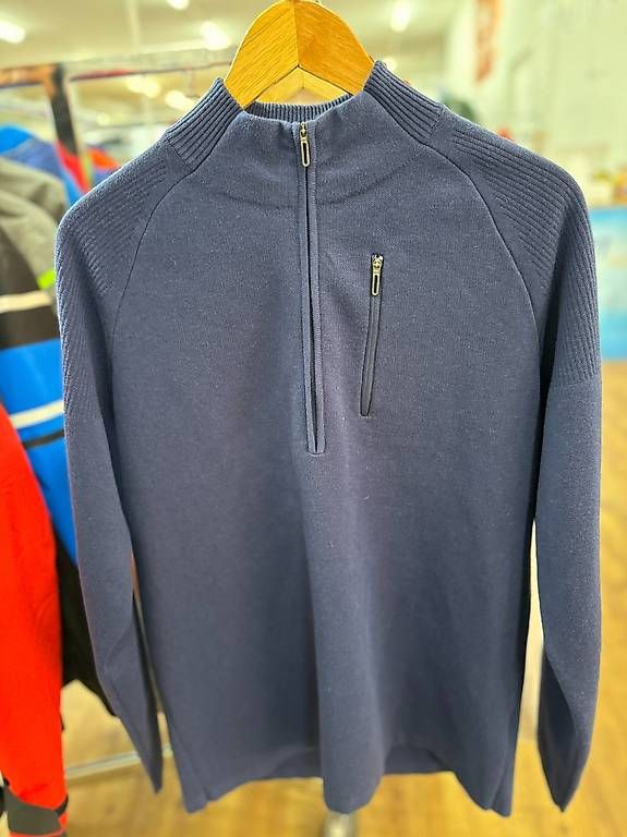 Pullover & Sweatshirts: Descente Pullover Dunkelblau NEU – Gebraucht aus Sursee von pil_xg2h