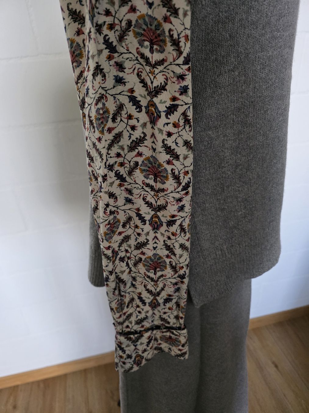 Lots de vêtements: Strickkombi – Neuf avec emballage d'origine à Rüti ZH par car_gl78 5