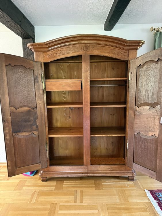 Vieux Meuble De Poupée En Bois - Années 50 - Facture Vintage Et Authentique