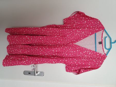 Kleid Neu L