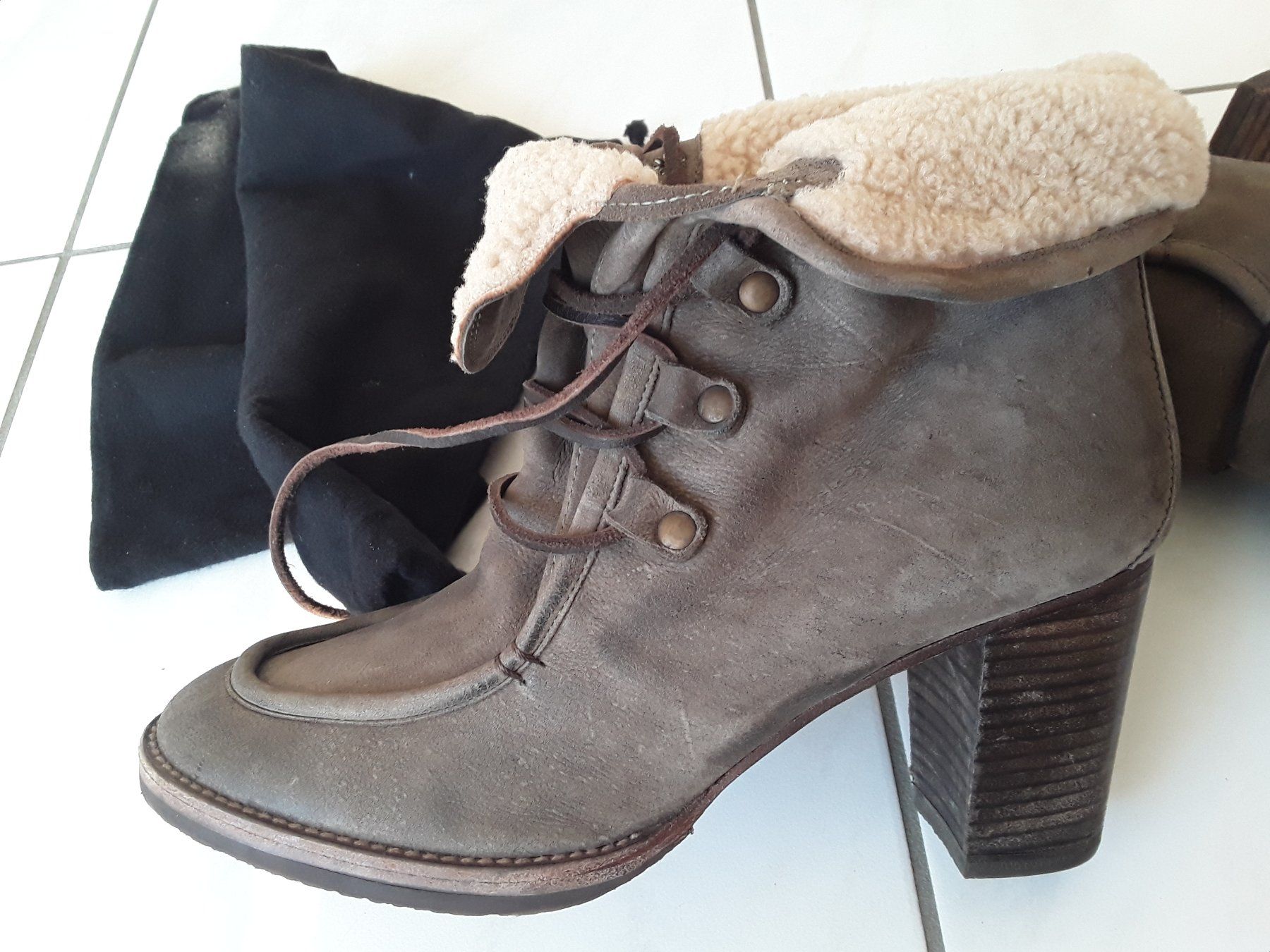 Chaussures femmes: Wundersch. Winterschuh Gr. 40 Neupr. 575.- – D'occasion à Heimberg par Samprof