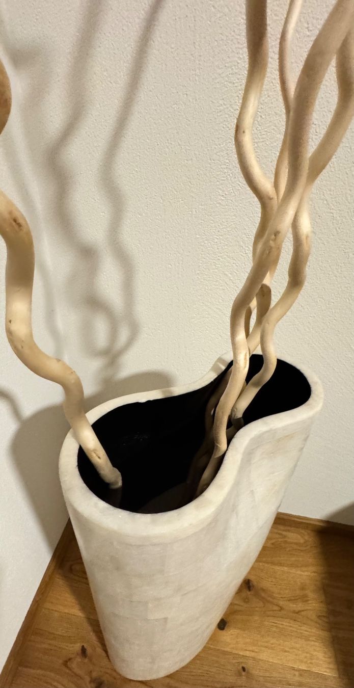 Vasi & Recipienti: Grosse und robuste Vase der Marke Luisa Robinson beige – Usato da Celerina venduto da Nivotrade 1