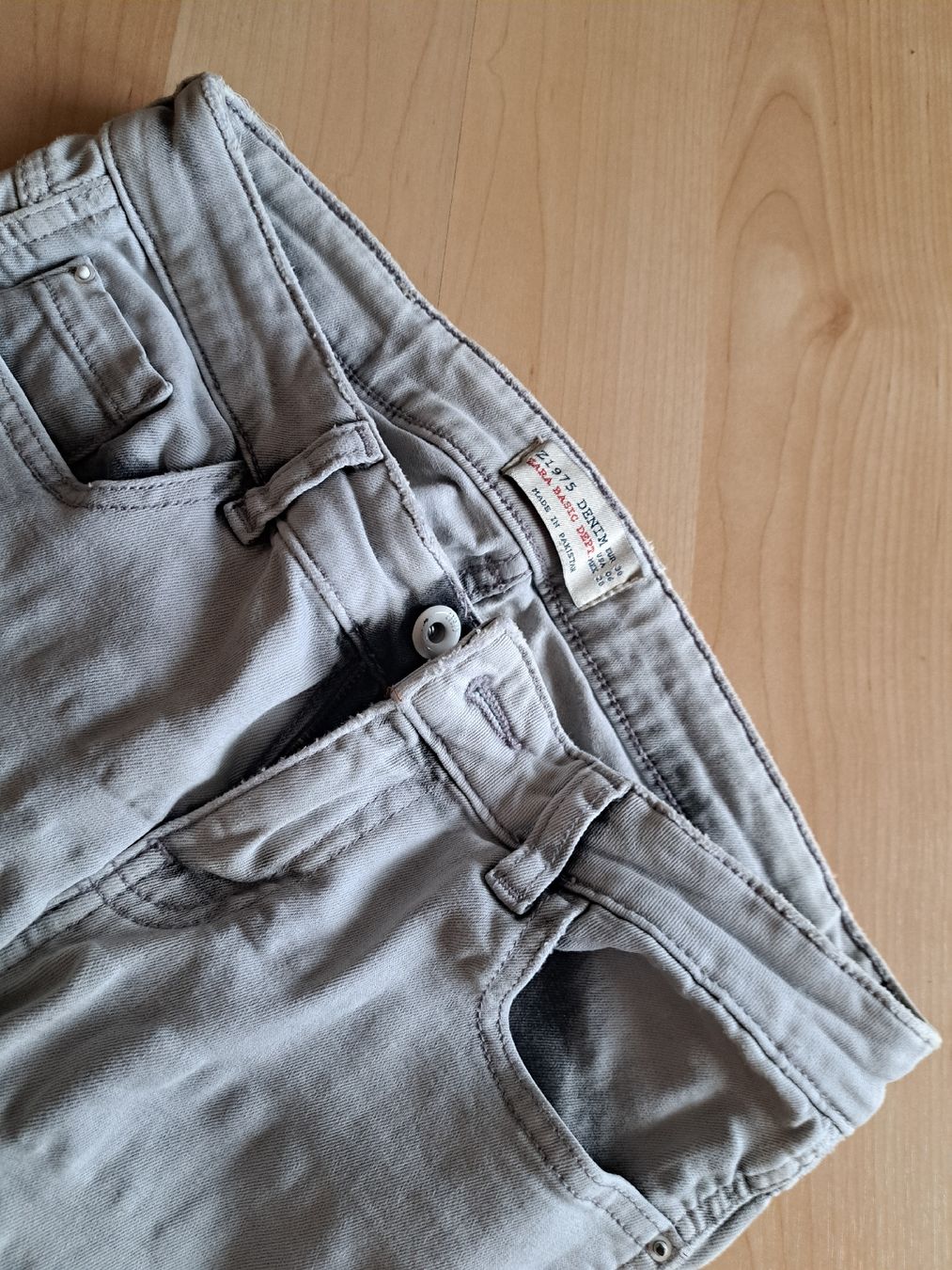 Zara Jeans: Jeans in weiss, Grösse 38 – Usato da Urdorf venduto da Yvonne008 1