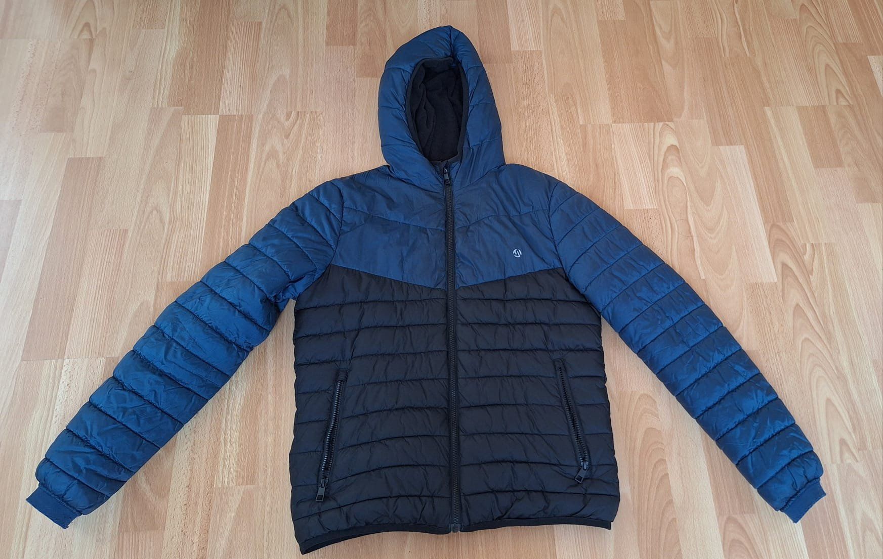 C&A Vestes: Veste hiver C&A  S – D'occasion à Bôle par Bestdeal