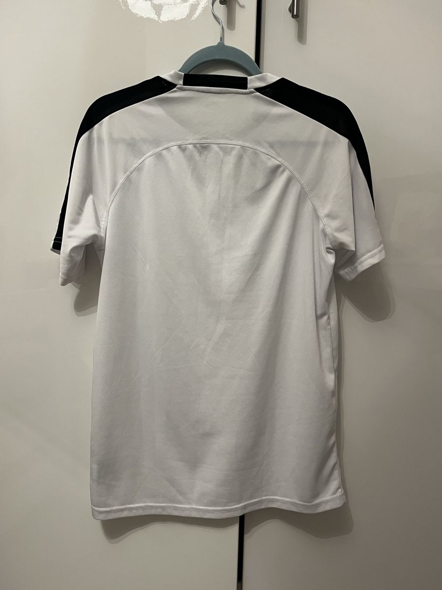 T-shirt: Haut de sport blanc taille M – Nuovo (secondo la descrizione) da Aigle venduto da sow_m7gm 6