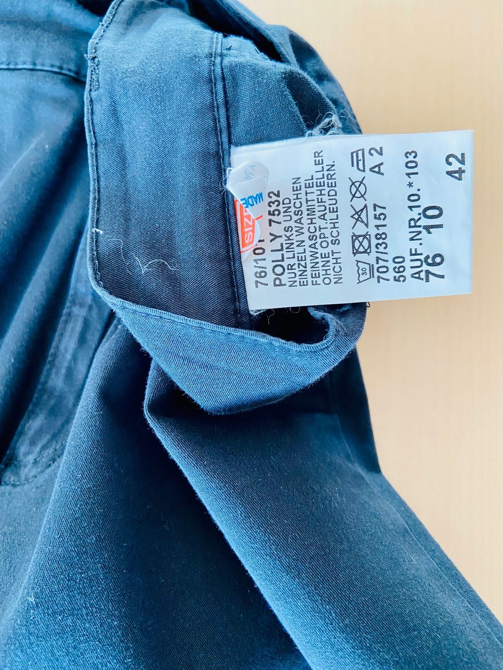 Angels Hosen: Schwarze Stoffhose Angels "Dolly" Gr. 42 – Gebraucht aus Ennetbürgen von Evelyne_G 1