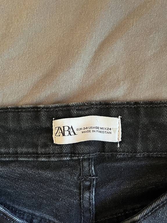 Zara Jeans: jeans donna di zara – Gebraucht aus Gordola von tan_rv2x 2