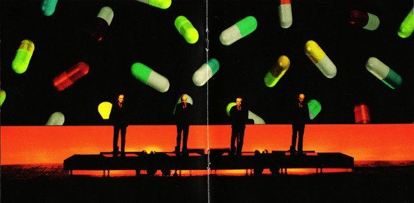 CD: Kraftwerk – Minimum-Maximum - Vergriffene 2 CDs – Usato da Brittnau venduto da Zibu 3