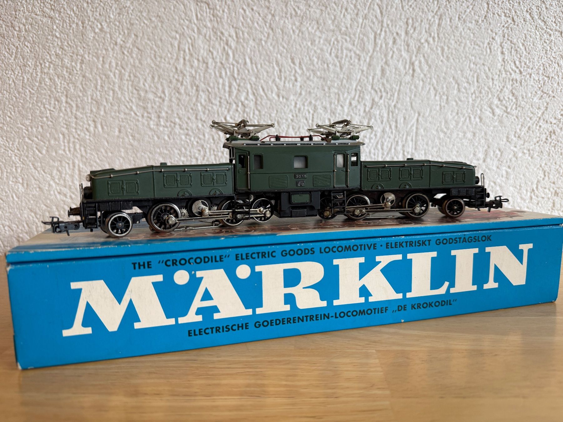 Märklin Modellini di ferrovie: Märklin 3015 - Krokodil Ce 6/8 SBB – Usato da Zürich venduto da Wolfi72