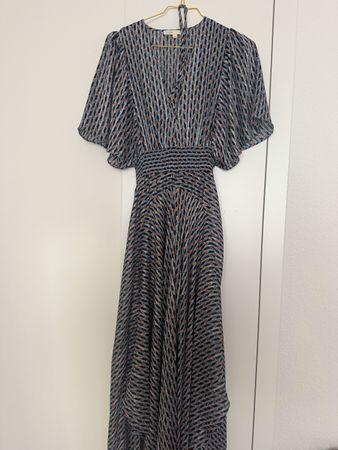 Maje long dress size 36, ike new