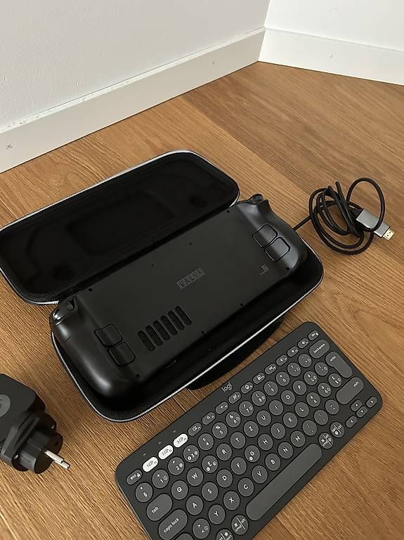 Consoles: Valve Steam Deck OLED 512GB – D'occasion à Freienbach par Tamahagane 2