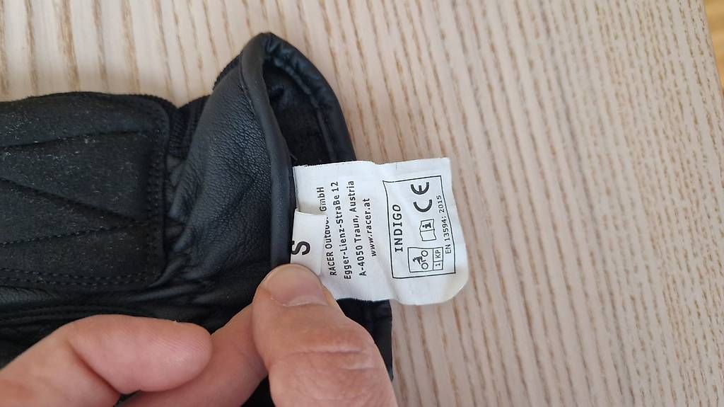 Handschuhe & Handstulpen: Neue SQ Leder-Motorradhandschuhe Grösse S – Gebraucht aus Winterthur von lorenabrunner 2