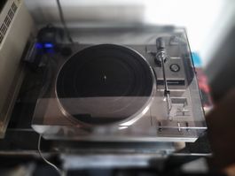 Sehr schöner Plattenspieler PHILIPS F7213 Direct Control