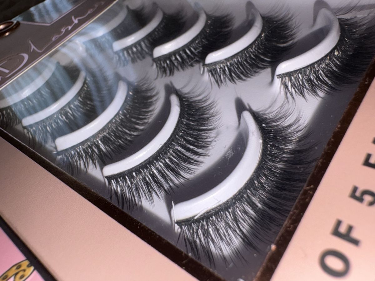 Make-up: Ed Hardy 3D Lashes – Nuovo e nell'imballaggio originale da Birmensdorf ZH venduto da Soo-Young01 2
