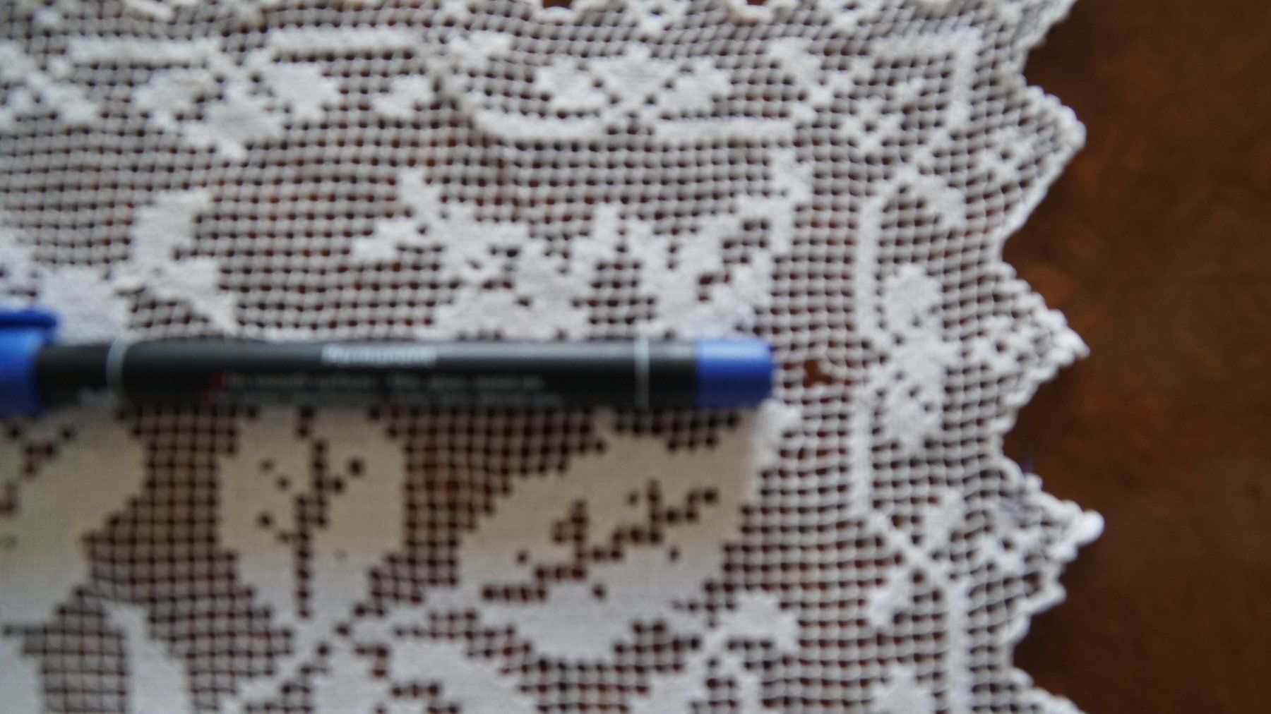 Altra biancheria da tavola: Deckeli Filet 25x25cm – Usato da Bern venduto da Antikbatik 7