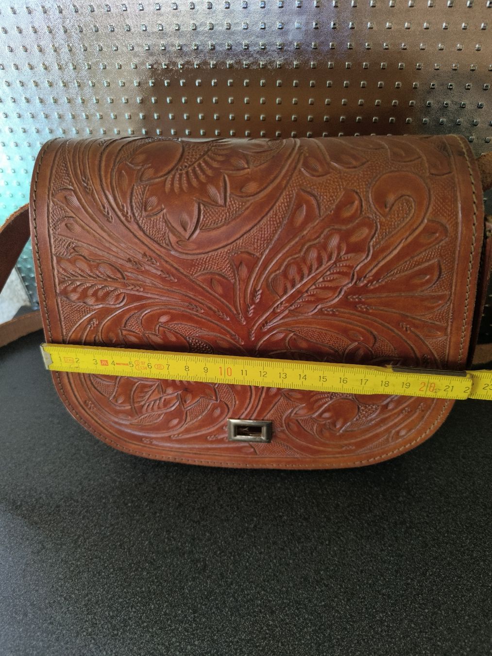 Borse da donna: Ledertasche mit Blumenprägung,Leder – Usato da Schaffhausen venduto da gab_v5qf 4