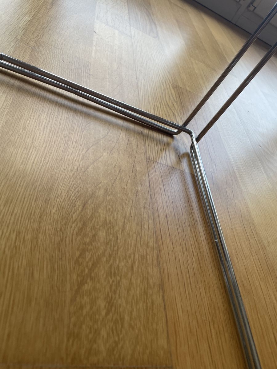 Set di tavolo e panche: Tischset Beistelltisch Glas Metall – Usato da Basel venduto da Millennski 5