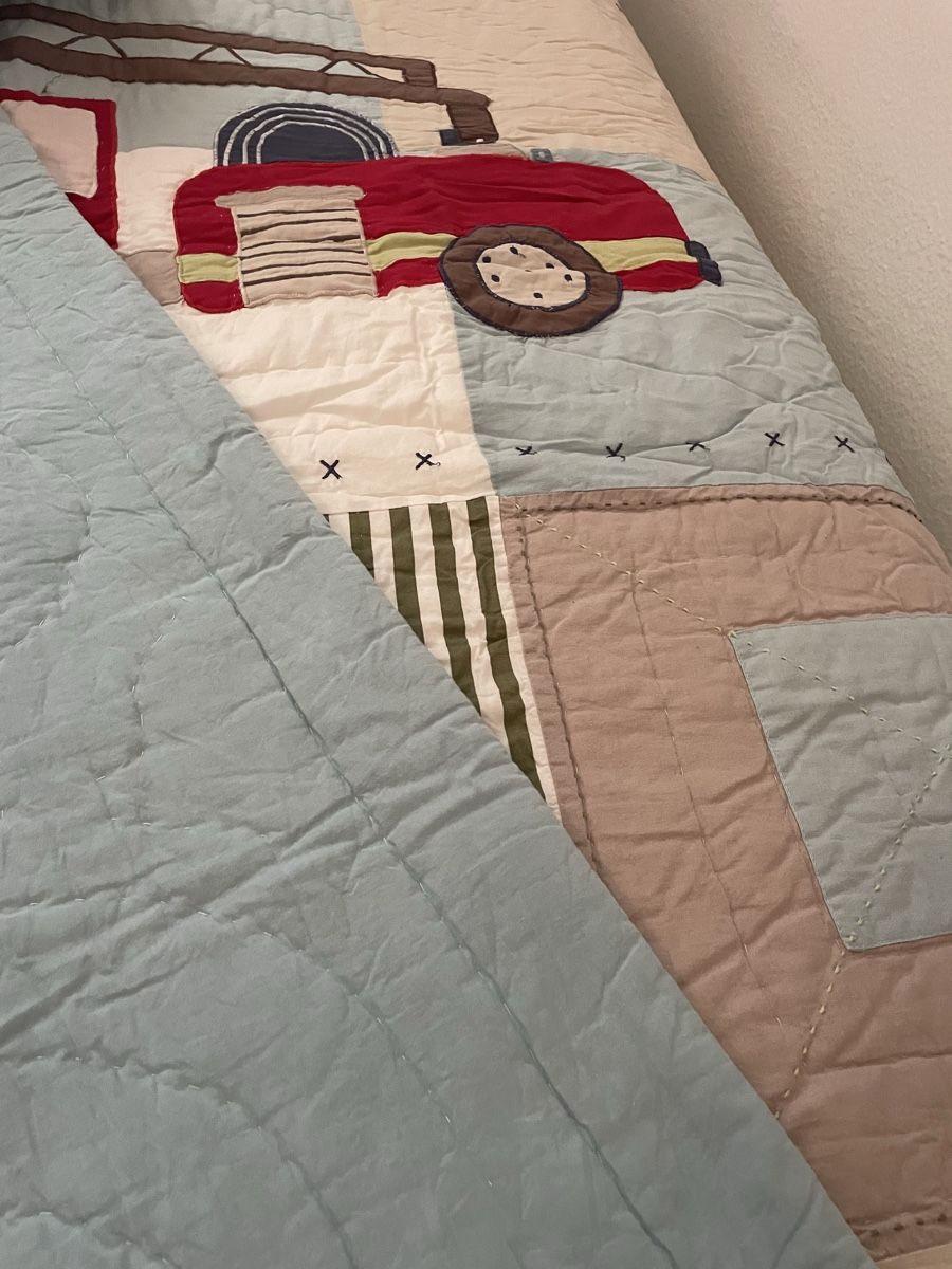Decken: Steppdecke Kinder mit Feuerwehrmotiv Patchwork  – Gebraucht aus Winterthur von rosen17 3