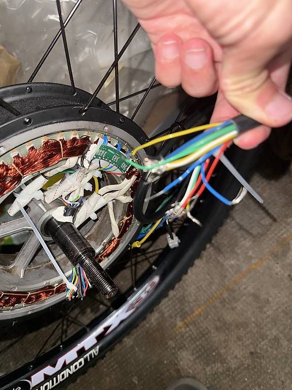 Moteurs: Kit ebike motor défectueux  – D'occasion à Tramelan par Lukimdr 2
