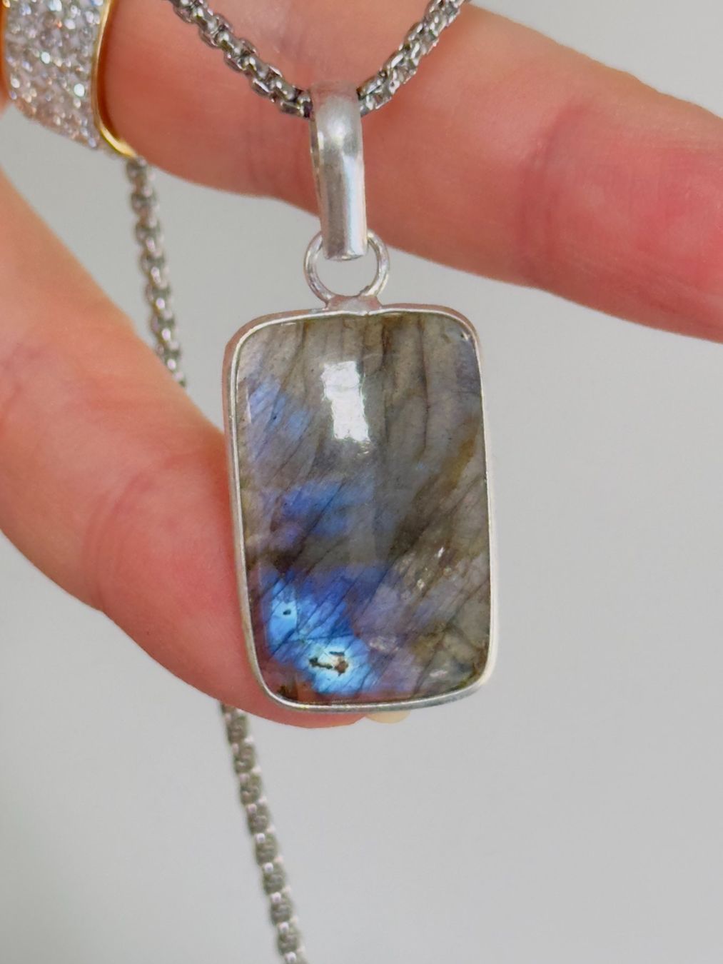 Catenine: Labradorite necklace – Nuovo e nell'imballaggio originale da Genève venduto da AGBERG 8